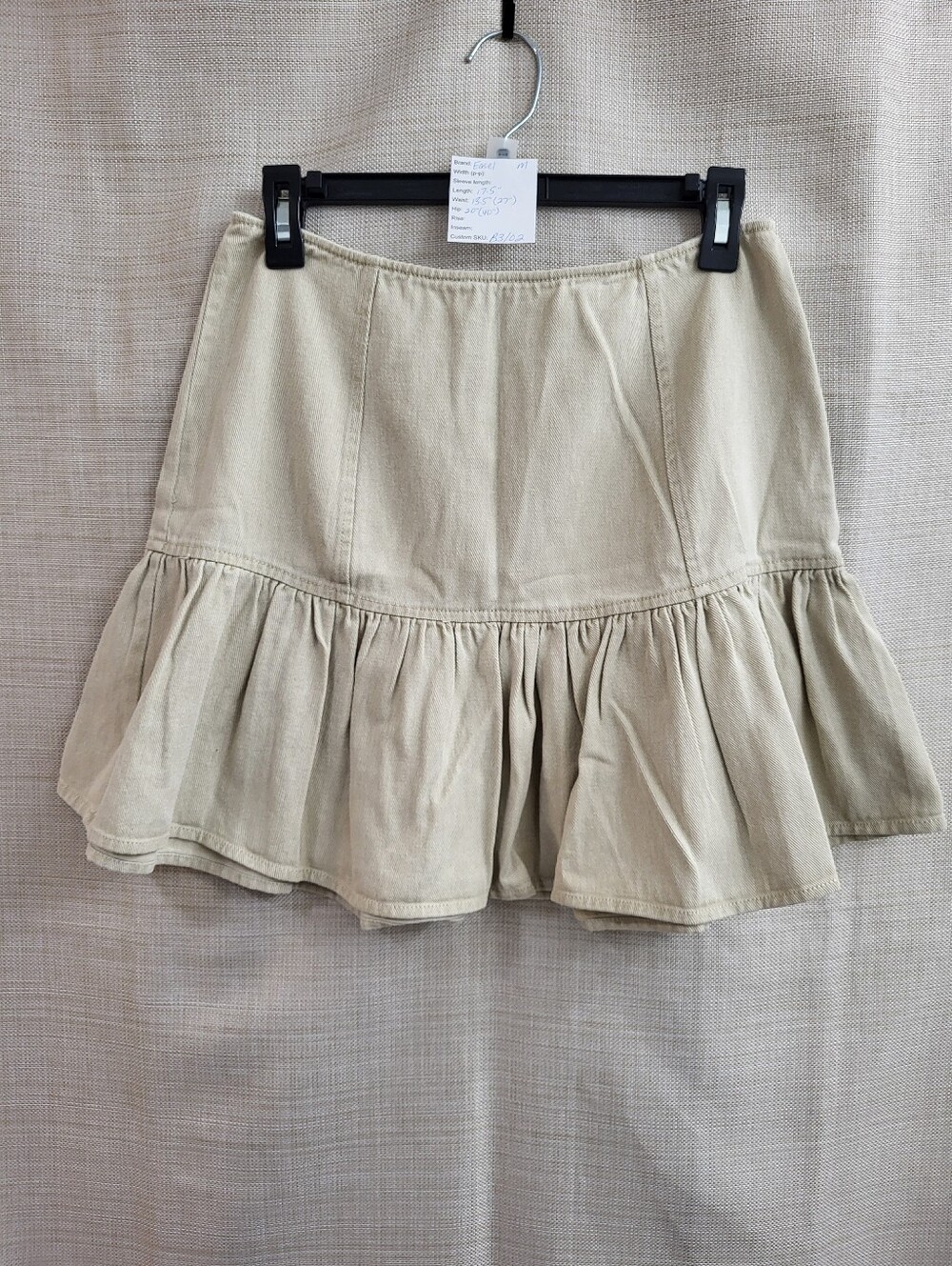 Easel Women's Flare Skirt Beige Cotton Ruffle Zip Short Solid‎ Casual Size Med
